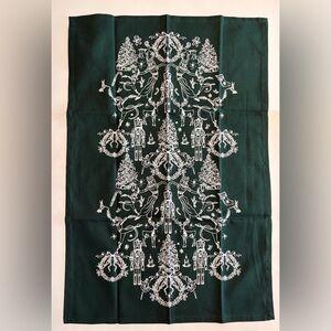 Nutcracker Kingdom Green Organic Cotton Tea towel Crate & Barrel 20x30 New